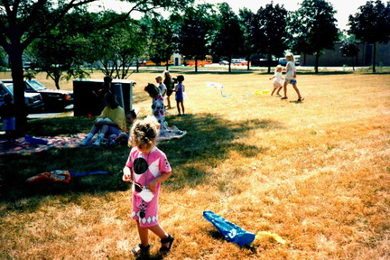1995 SRP Camp Read-a-Lot breadbag kites