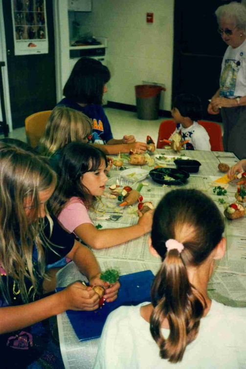 1995 SRP July 5 Reading Is Tremendous Fun with Veggies (3)