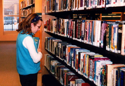 2002 Perusing the Stacks