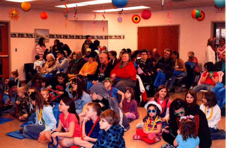 2011 March 12 Beach Party, Community Room crowd