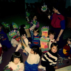 EDIT_1.6_ 1993 Story Hour Oct. 20 C. Ruggio, Alana L., Bridget Quinn Make Monster Puppets